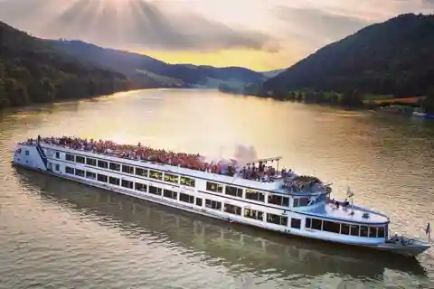 Zúrich: Techno Dampfer Boat Rave con Moonbootica