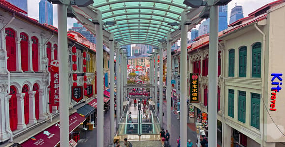 Hidden Stories of Singapore&#39;s Chinatown with Kit