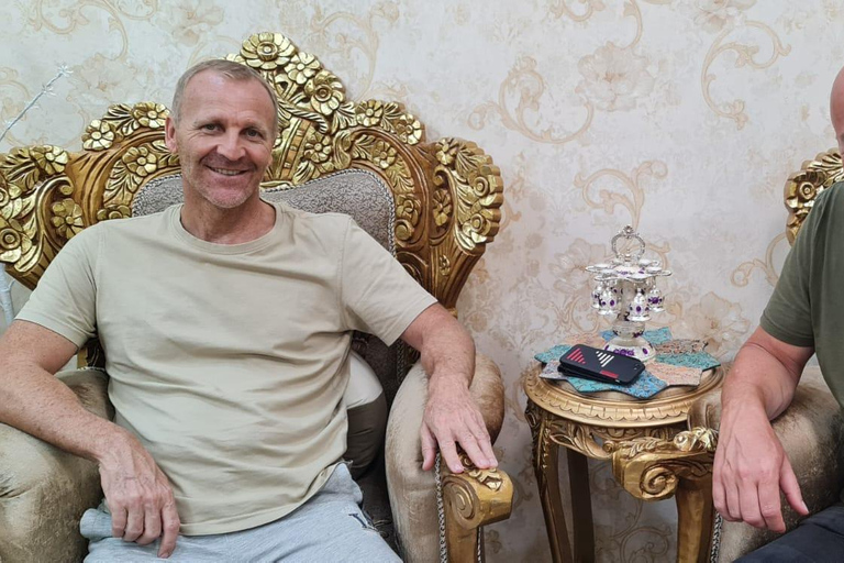 From Muscat: Authentic Omani Dinner with a Local Family