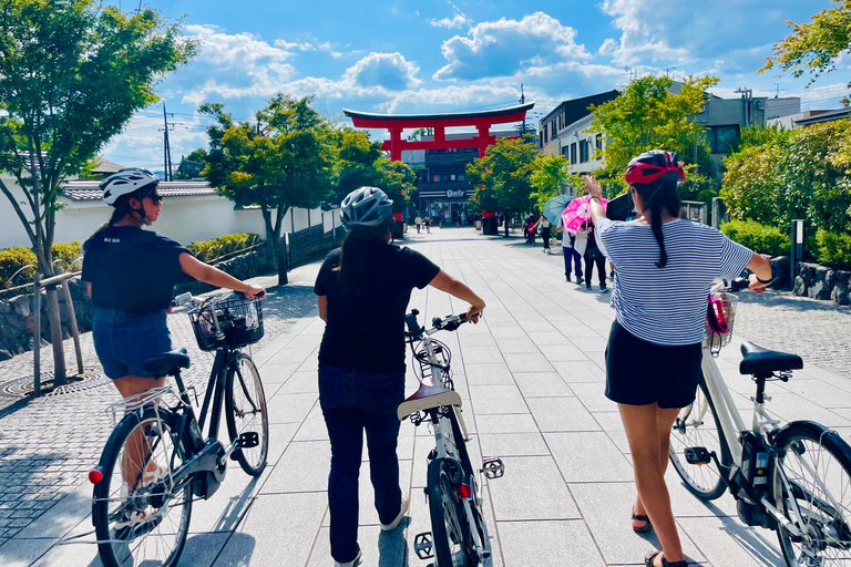 Visita a Kyoto: Passeio de E-Bike com o Santuário Fushimi Inari e Tofukuji ...