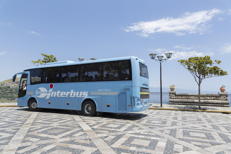 Internationaler Flughafen Catania: Bustransfer nach/von TaorminaEinfach von Taormina nach Catania Flughafen (CTA)