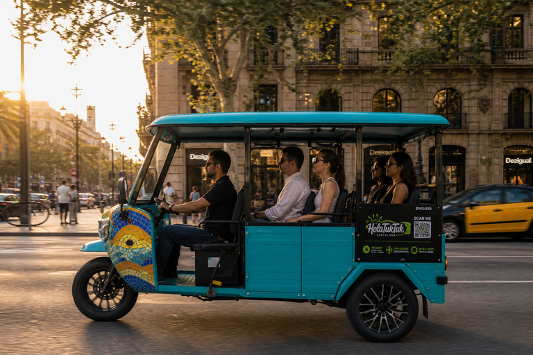Barcelona: Private Electric Tuk Tuk Sightseeing Tour with Local Driver-Guide Barcelona: 3-Hour Private E-Tuk-Tuk Tour with a Local Guide