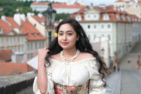 Professional photoshoot in Prague - 1 hour, 30 or 15 min 15 Minute Photoshoot in Prague