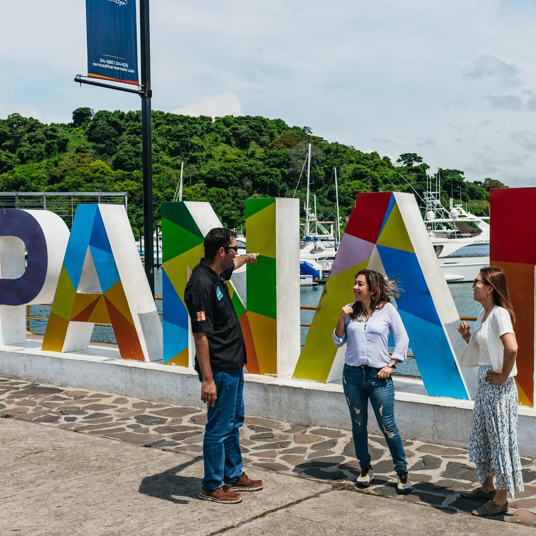 Colagem de mídia