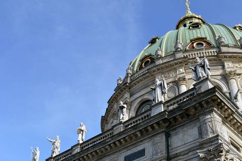 Copenhagen: Private Walking Tour with Amalienborg Palace