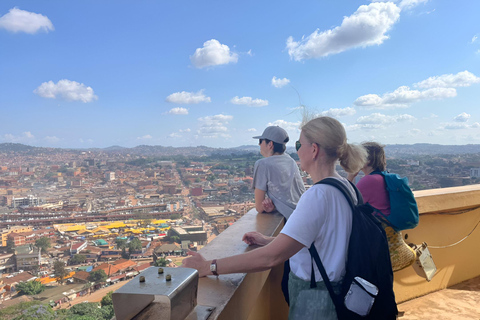 Uganda: Excursão de 7 dias a Kampala e Jinja, safári nas Cataratas MurchisonUganda: Excursão de 7 dias a Kampala e Jinja, Safári nas Cataratas Murchison