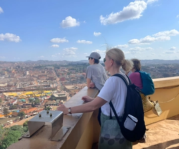 Kampala: Guided City Walking Tour with Gadaffi Mosque