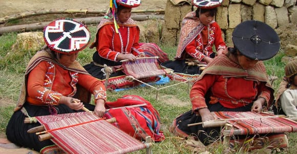 Cusco: Barter, Huatia and Textiles Cultural Experience