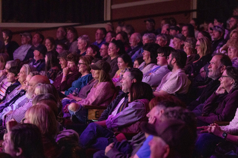 Niagara Falls, États-Unis : Magic Theatre - Illusionniste Leon EtienneNiagara Falls, États-Unis : Magic Theatre - L'illusionniste Leon Etienne