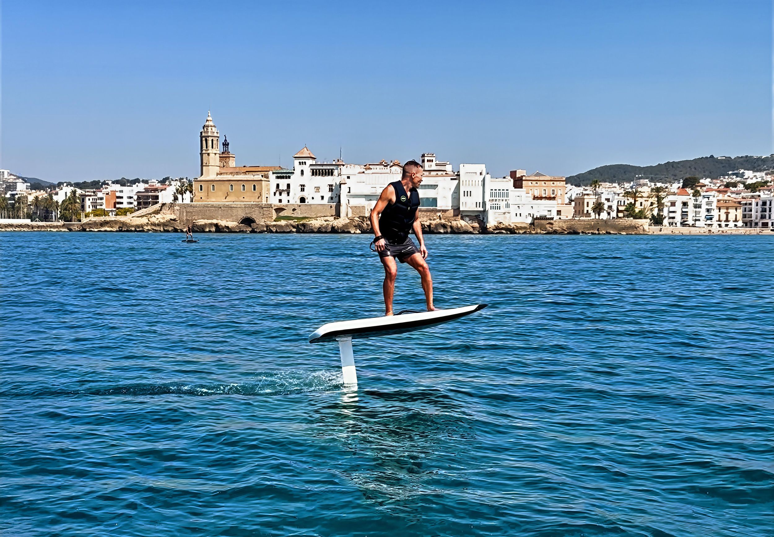 E-Foil-Abenteuer mit Anleitung in Sitges