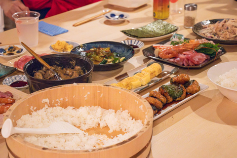 Tokyo: Izakaya-Style Cooking Class with Sake Pairing