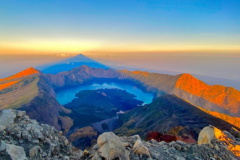 Lombok: 3-Tage-Wanderung am Mount Rinjani mit heißen QuellenLombok: 3-tägige Wanderung zum Mount Rinjani mit heißen Quellen