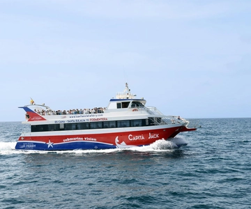 Ibiza: Santa Eulalia Round-Trip Transfer to Formentera