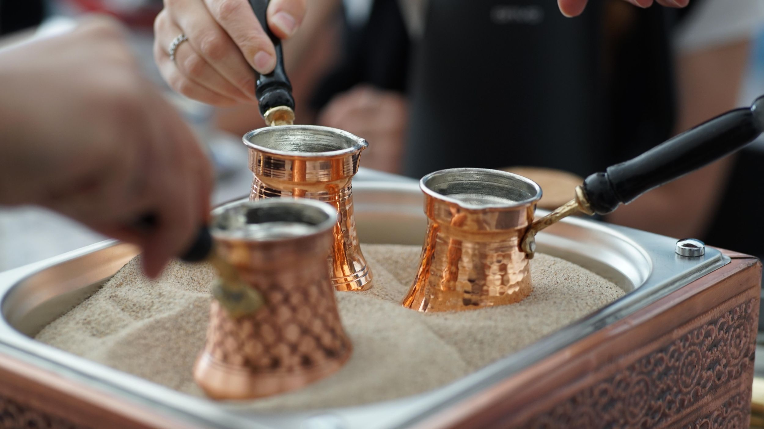Antalya: Türkische Kaffeezubereitung auf Sand und Wahrsagerei + Geschenkset