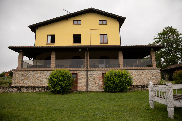 Serravalle Outlet & Relax: A Stay in Nature with a Gourmet Dinner Serravalle Outlet & Relax: Stay in Nature with a Gourmet Dinner