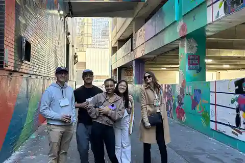 Uptown Funk: 1 Hour Guided Walking Tour of Charlotte