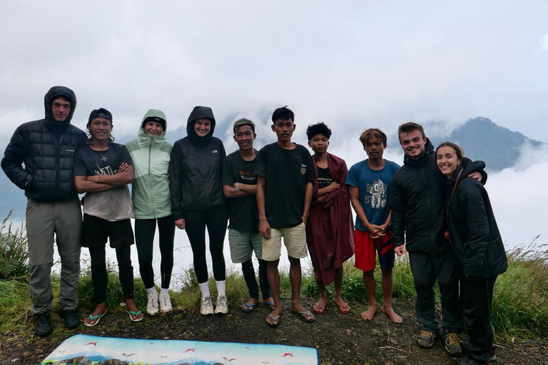 Mount Rinjani: 3D2N Summit, Lake & Senaru Crater Rim