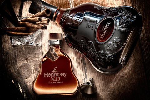 Bordeaux: Cognac Shore Excursion with Distillery Tour