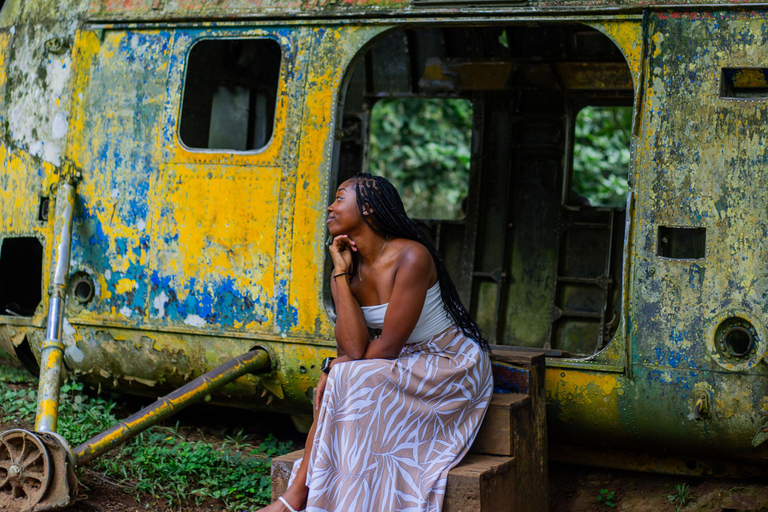 Accra: Giardino Botanico di Aburi, Fattoria del Cacao e Cascata ...