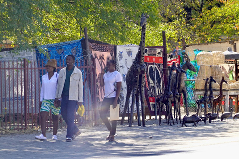 Maun: Stadtrundfahrt mit lokalem Guide und Verkostung traditioneller SpeisenMaun: Stadtrundfahrt mit einem lokalen Guide und Verkostung traditioneller Speisen