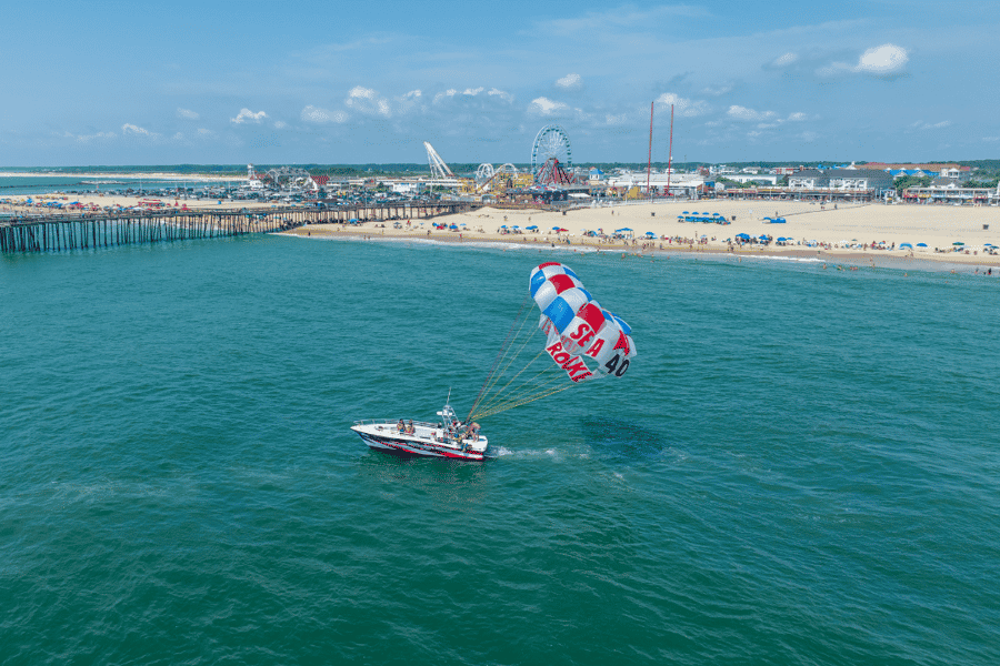 1-stündiges Ocean Parasailing Abenteuer in Ocean City, MD. Foto: GetYourGuide