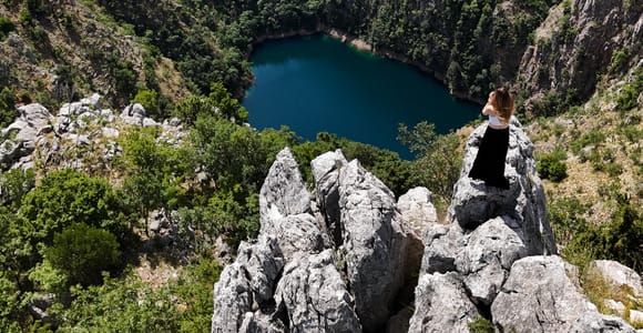 Makarska: Drei-Seen-Abenteuer & Dienstag-Markt in Zadvarje Makarska: Drei-Seen-Abenteuer & Dienstag-Markt in Zadvarje