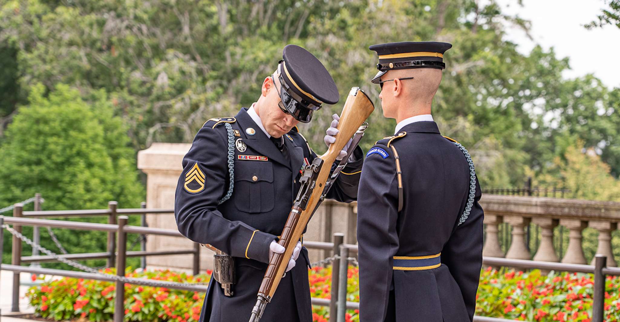 Original Small-Group Arlington Cemetery & Changing of Guards