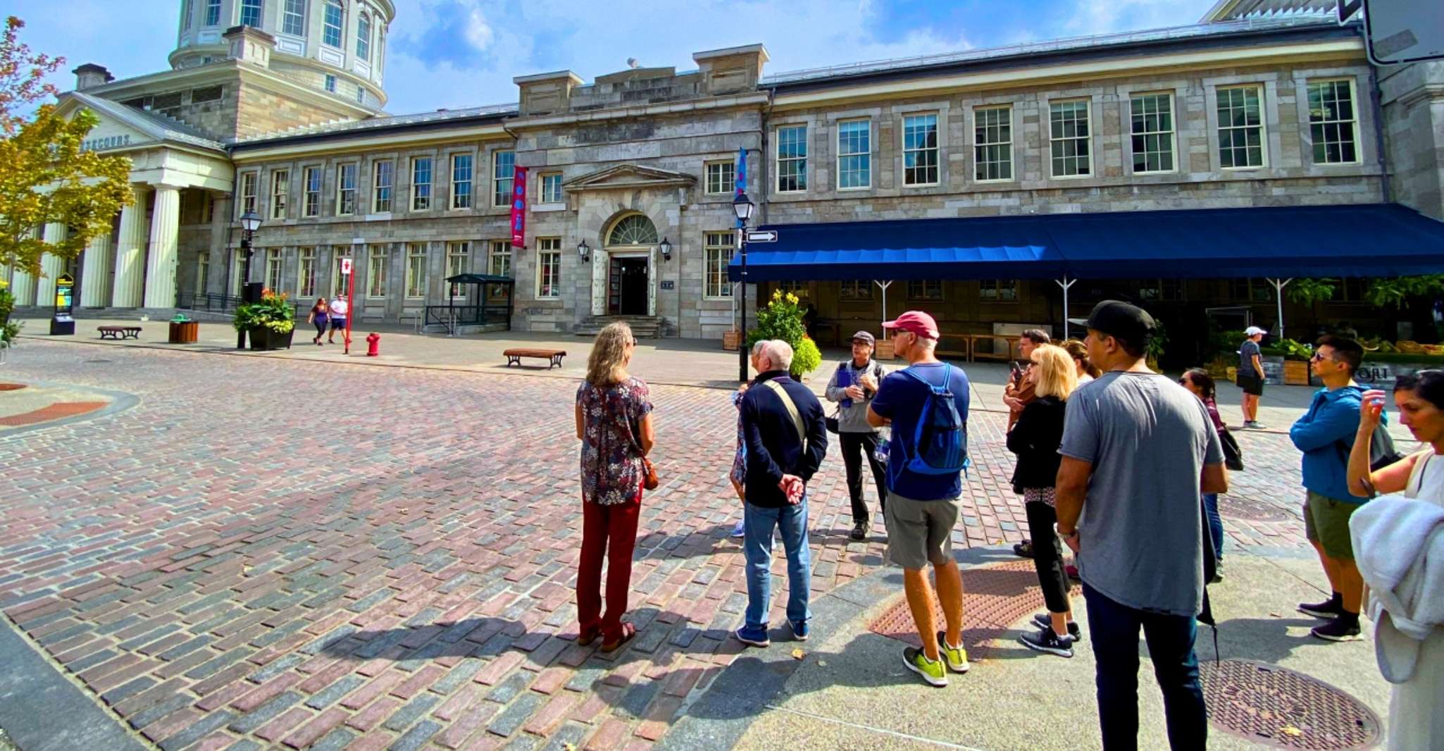Montréal: The Original Old Montréal Walking Tour photo 3
