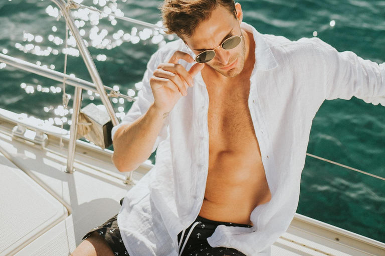 Agios Nikolaos : Excursion en bateau à voile à l'heure dorée avec vin et collations