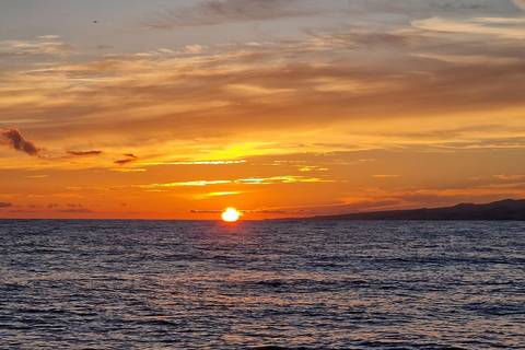 Vila Franca do Campo: Sunset Boat Tour with Drink and Cake