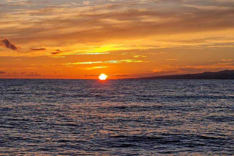 Vila Franca do Campo: Sunset Boat Tour with Drink and Cake