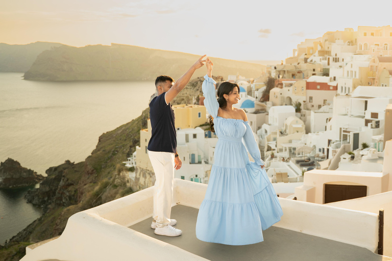 The Art of Santorini Light in Oia by Rey 1 HOUR FAMILY OIA