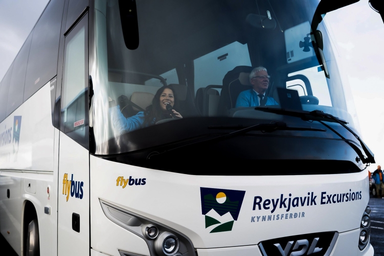 Reykjavik: Golden Circle Direct Day TourStandardowa wycieczka grupowa po Złotym Kręgu