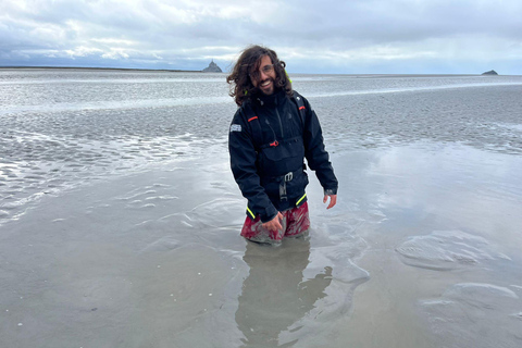 Bay of Mont Saint-Michel : Quicksands And Discovery Quicksands And Discovery + See the Tide Coming Up