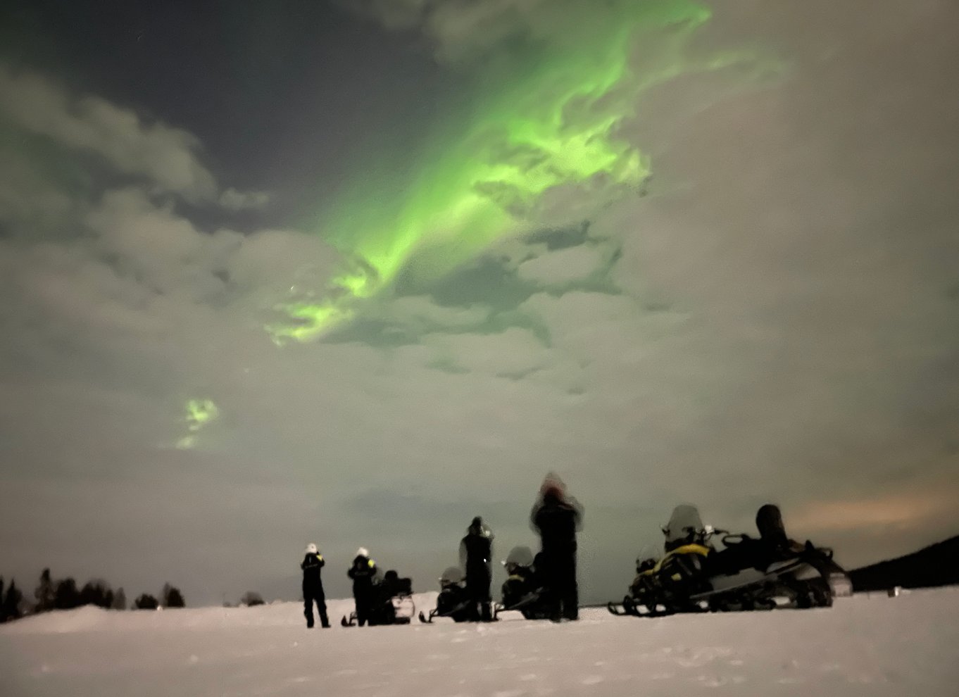 Kiruna: Guidet snescootertur og nordlysjagt