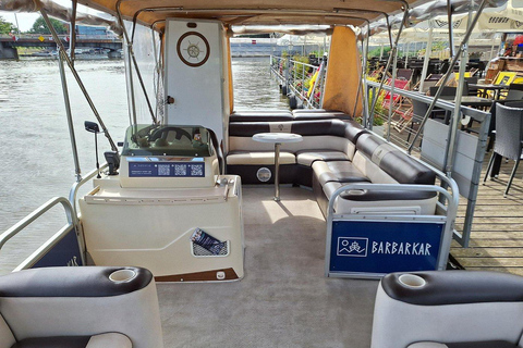 Wroclaw: Sunset Catamaran Cruise with Drink and Music