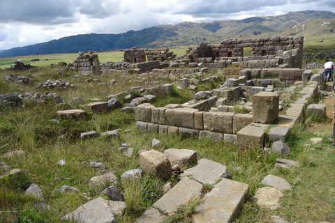 Peru: Huanuco Pampa Inca ruïnes rondleiding