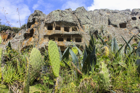 Excursie naar de Ventanillas de Otuzco + boerderij drie Molinos