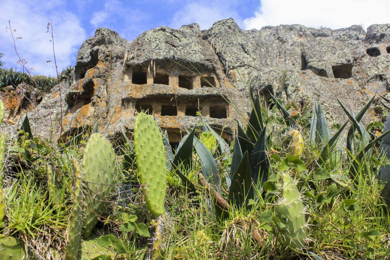 Utflykt till Ventanillas de Otuzco + gård tre Molinos