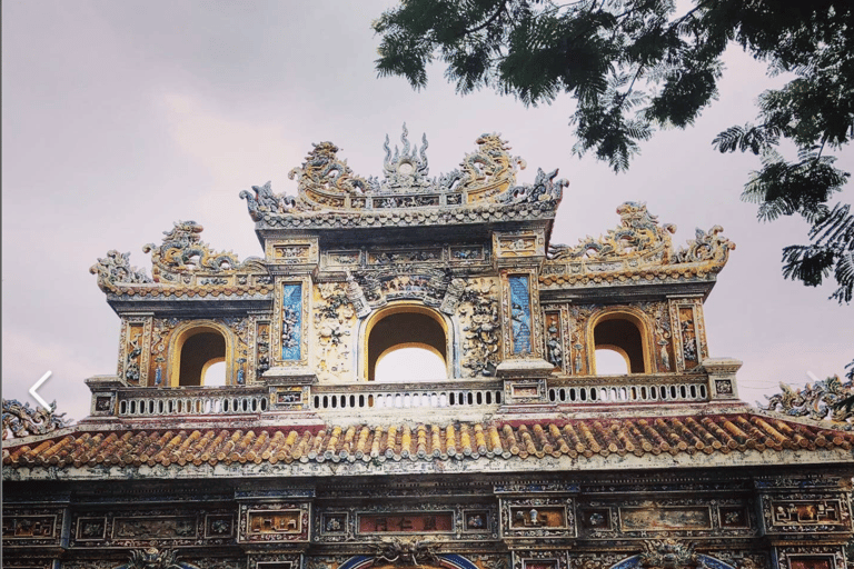 Hue Walking tour to Imperial City and Dong Ba Market