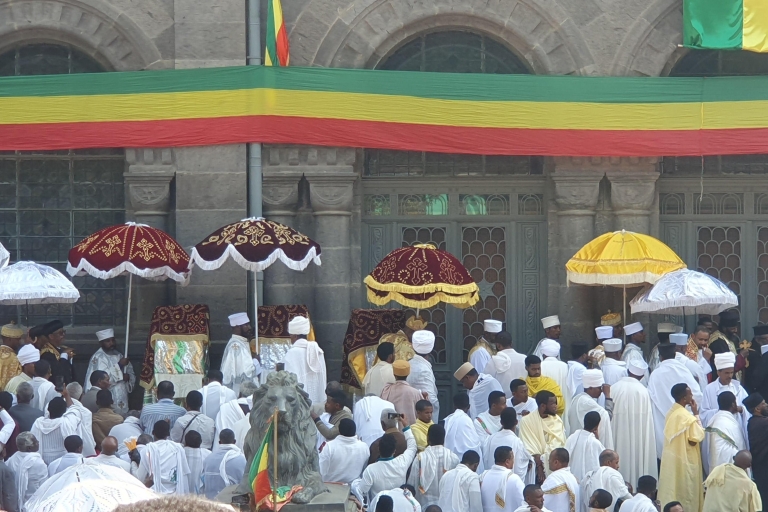 Addis Abeba: Kirchen, Museen, Denkmäler, Kaffeezeremonie