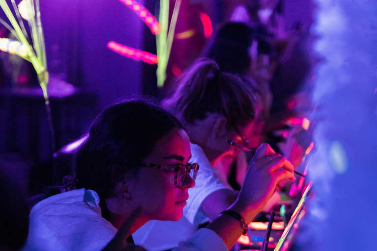 Paris: Fluorescent Painting Workshop