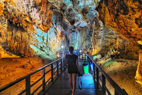 Desde Hue: 1 Día de exploración de la Cueva del Paraíso | Salida en día laborable