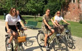 Milan: Hidden Gems Guided Bike Ride