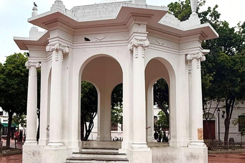 From Cartagena: Barranquilla & Santa Marta Day Trip