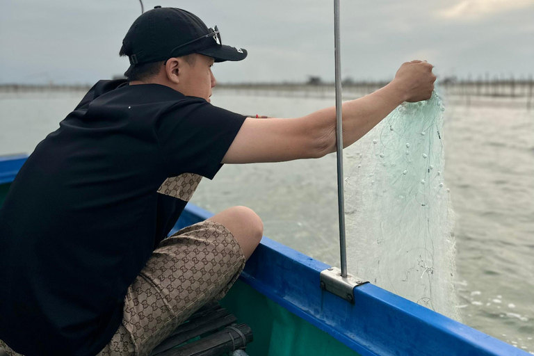 Hue: Tam Giang Lagoon Sunset Tour mit Meeresfrüchte Dinner