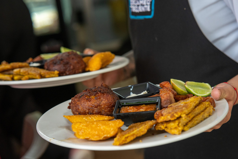 麦德林劳雷莱斯美食之旅