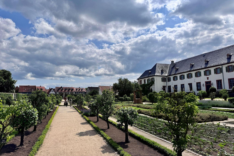 Frankfurt: Seligenstadt Old Town &amp; Abbey Private Tour