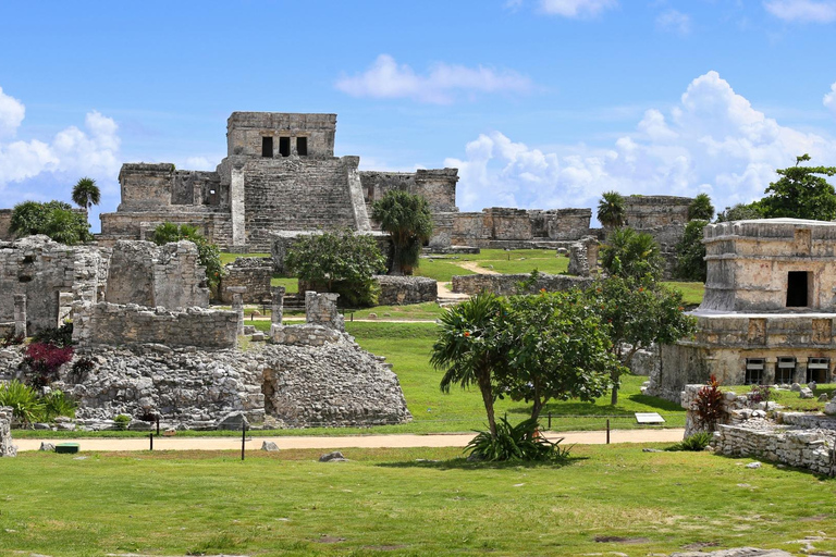From Tulum: Tulum Ruins and 2 Cenotes Tour Tour with Amenities, Box Lunch, and Drink Package