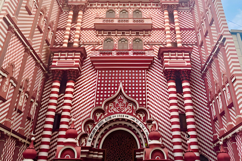 Colombo: Private Architecture transfer with Lunch & Tea